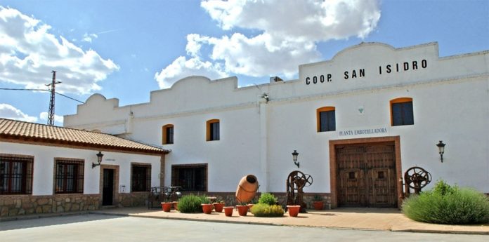 Bodegas Latúe, ejemplo de sostenibilidad y calidad