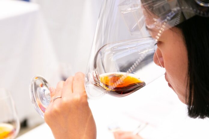 Jurado catadora en los Sakura Awards 2021