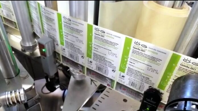 Etiquetado 'Ojos del Guadiana Verdejo 2021 (D.O. La Mancha), de Bodegas El Progreso Etiquetado 'Ojos del Guadiana Verdejo 2021 (D.O. La Mancha), de Bodegas El Progreso