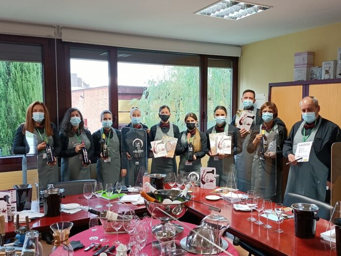 Curso de Sumillería con vinos D.O. La Mancha, celebrado en Salamanca (diciembre 2021)