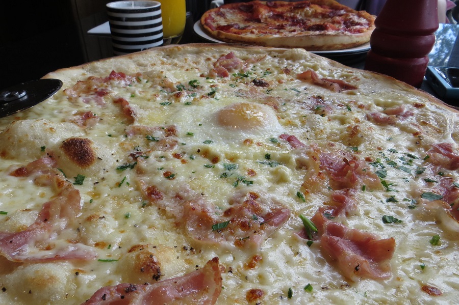Pizza carbonara Pinterest