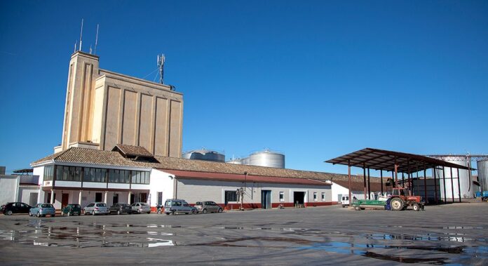Exterior Bodegas Símbolo Exterior Bodegas Símbolo