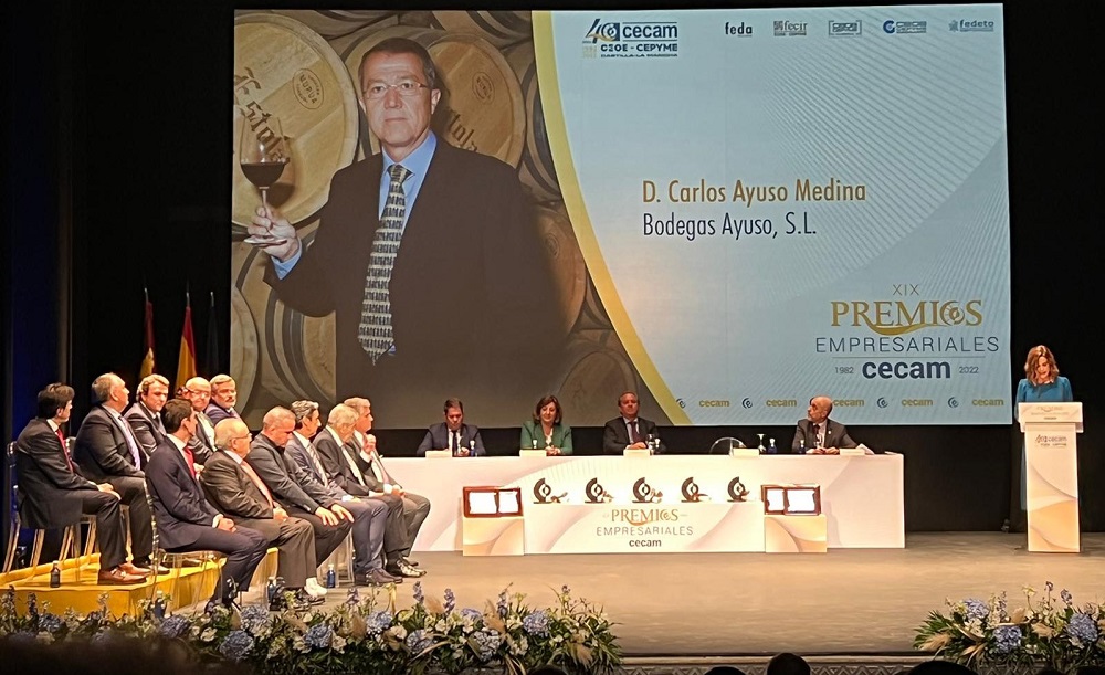 Carlos Ayuso, reconocido por su Mérito Empresarial en los XIX Premios Empresariales CECAM