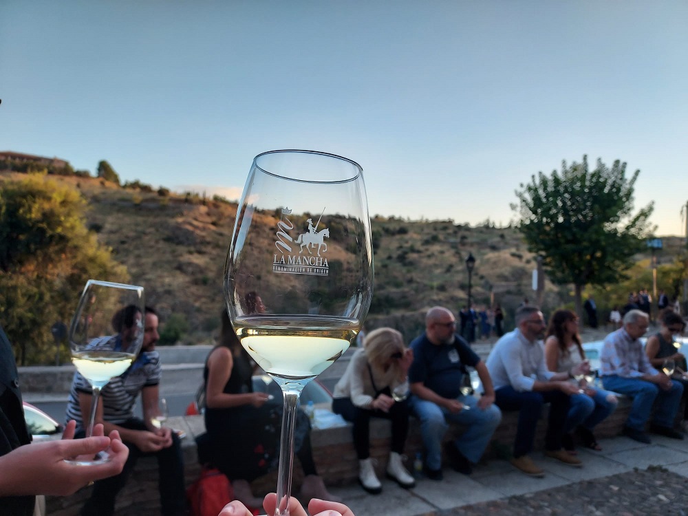 Los vinos de La Mancha Alta brillan en Sunset Wine Toledo 2022