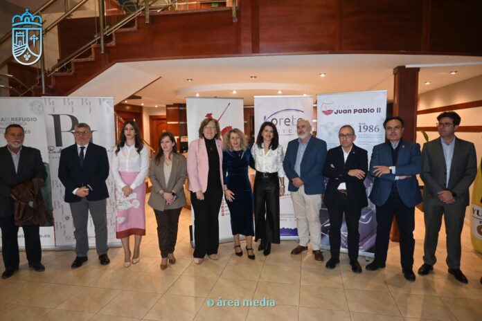 Autoridades en la Presentación de Nuevas Añadas