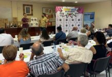 Otra de vino y humor con el Risión Week La cata se celebró en las instalaciones de Vinícola de Villarrobledo