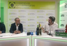 ‘La Brújula’ se orienta al cooperativismo en la VII Fiesta de la Vendimia. 'La Brújula de Onda Cero'