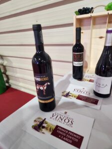 PedroHeras triunfó en Tintos con más de tres años
