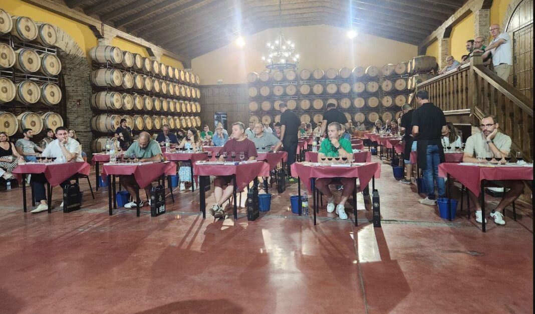 Concurso de Catadores realizado en el patio de barricas de la cooperativa socuellamina